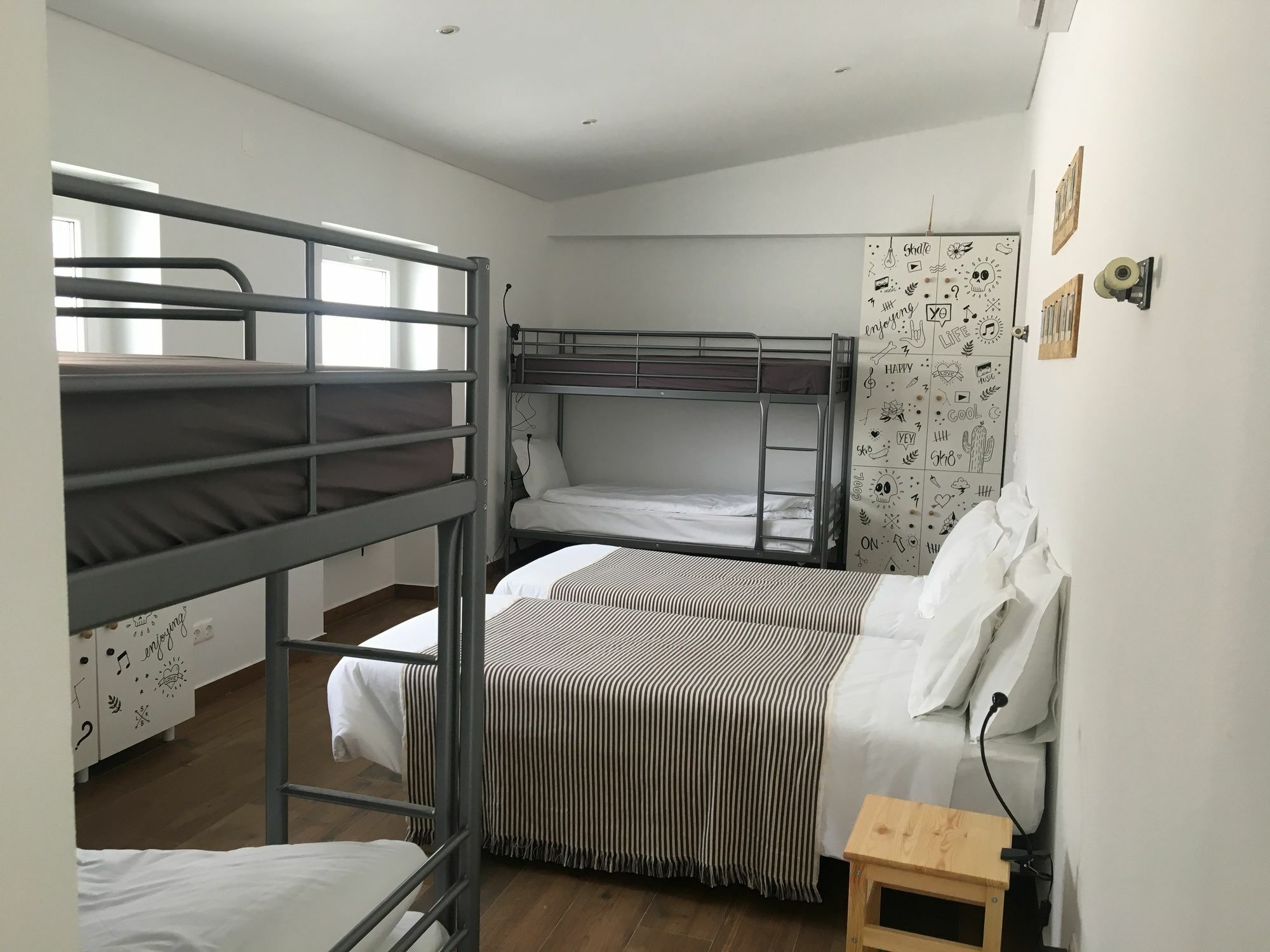 아젠하스도마르 Azen Cool House B&B 외부 사진